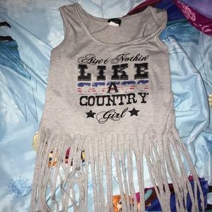 “Ain’t nothing like a country girl” crop top